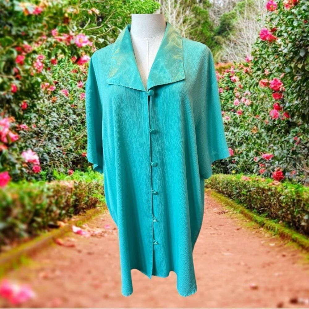 Victoria’s Secret VINTAGE GOLD LABEL Mint Green Satin Collar Sleep Shirt M/ L
